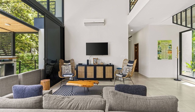 Casa Nido - Modern Home - Private Pool - Beach Club Access