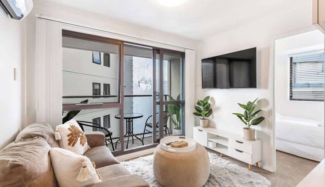 Central 3BR Full Kitchen & Amenities Zodiak Stays in Auckland