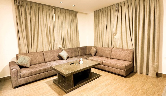 Central Apartment For Rent 30