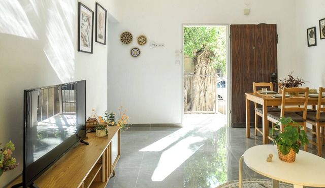 Charming 2BR in Haifa by Sea N' Rent