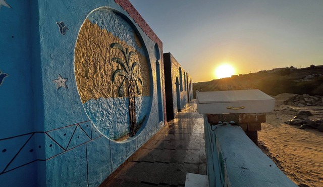 Charming 3-bedroom bed & breakfast in pleasant Aswan with WiFi, AC
