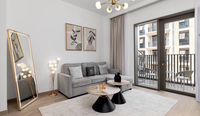 Charming Urban Escape w/Resort-Style Facilities