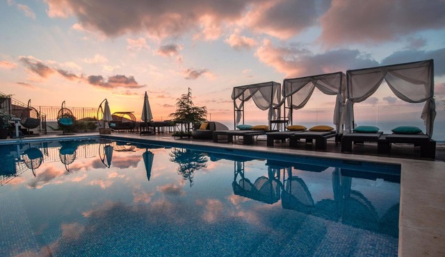 Chateau Glili - Adults Only