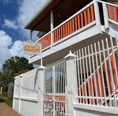 Christina's Guest House OFFICIAL