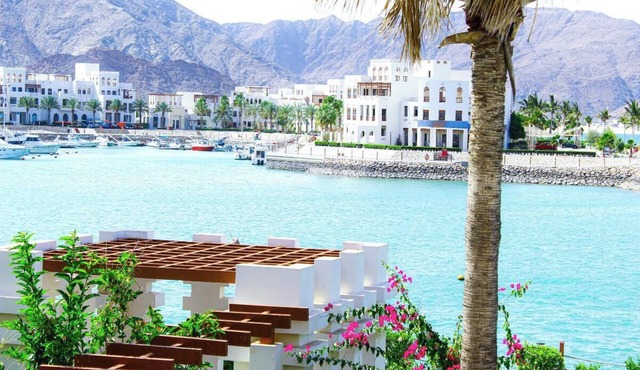 Coastal Haven Flat - One Bedroom Apartment, Sleeps 2