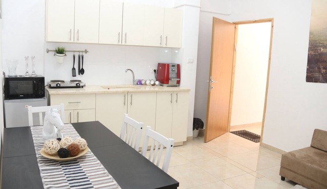 Comfort and Tranquility in the City Center Indulgent guest suites