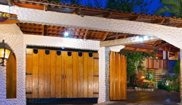Costa Verde Inn