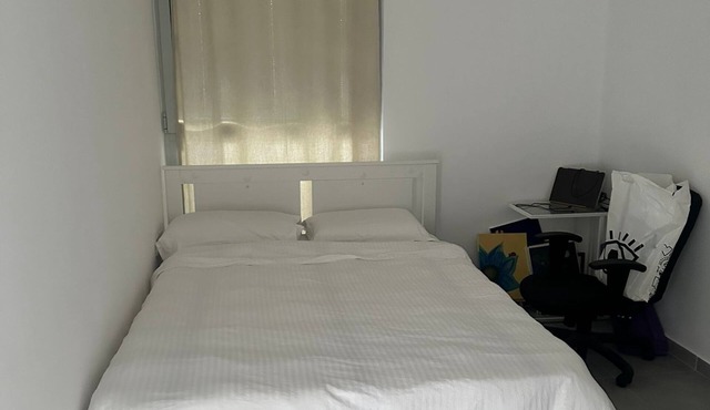 Cozy 1-bedroom apartment with AC, WiFi in the heart vibrant Tel Aviv-Yafo