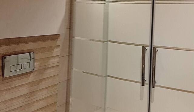 Cozy 1-bedroom apartment with WiFi, AC in charming Amman