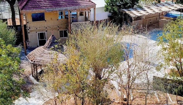 Cozy 1-bedroom farmhouse in enchanting Ras Al Khaimah with AC