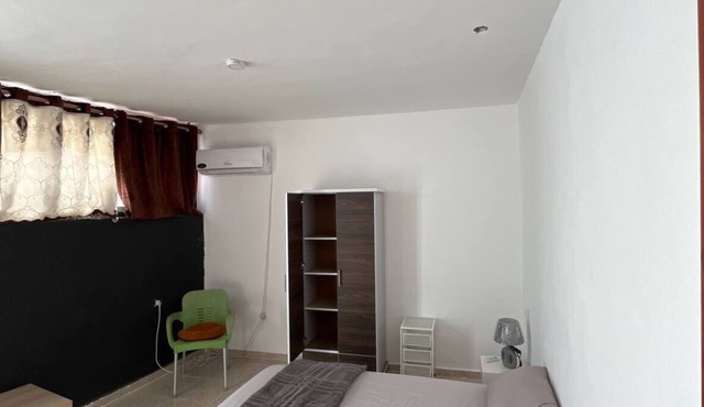 Cozy 1-bedroom hotel in fabulous أريحا with AC in أريحا