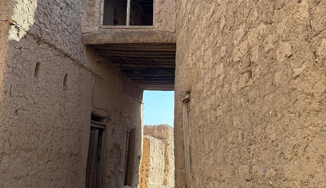 Cozy 1-bedroom bed & breakfast in tranquil Wilayat Al Hamra