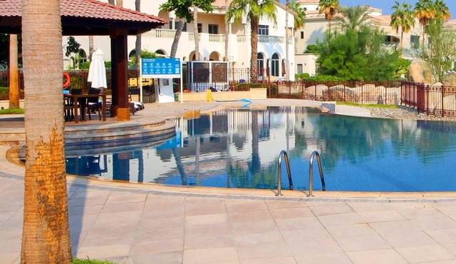 Cozy 4BR Maid Villa at Canal Cove Palm Jumeirah