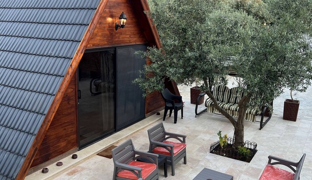 Cozy and modern cottage nearby the city center