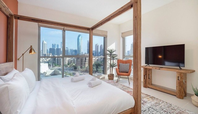 Cozy & spacious Downtown 2BR by Burj & Dubai Mall