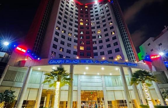 Crown Palace Hotel