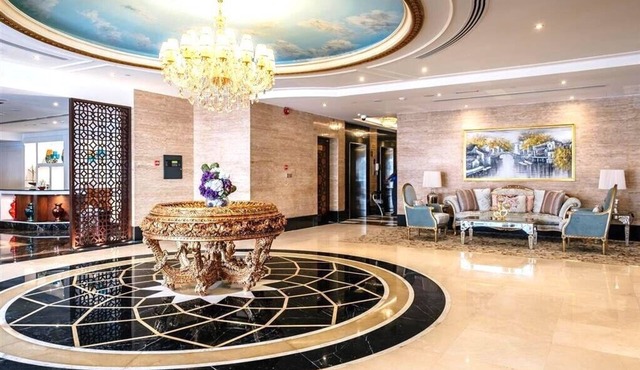 CRYSTAL PLAZA AL MAJAZ HOTEL