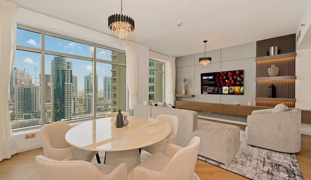 Curated High-Floor 2BR+Sofa Bed/Marina/Water View
