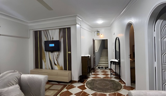 Dahabiya Apartment – Elegant Stay in the Heart of Luxor Near the Nile & Temples