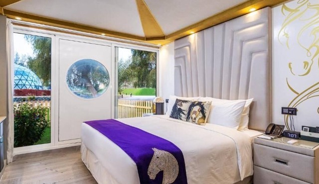 Deluxe Room Near Boabdil’s Lair Restaurant
