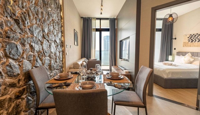 Elegant 1BR Escape | Maria Vista