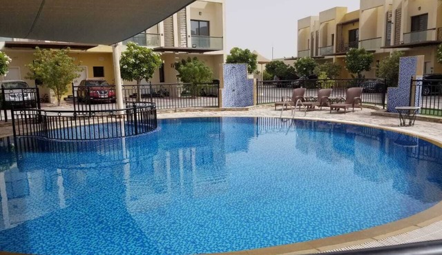 Elegant 2-Bed Villa and Hall, G,1
