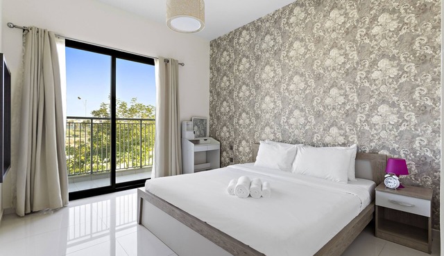 Elegant 3 BR Villa Damac Hills 2