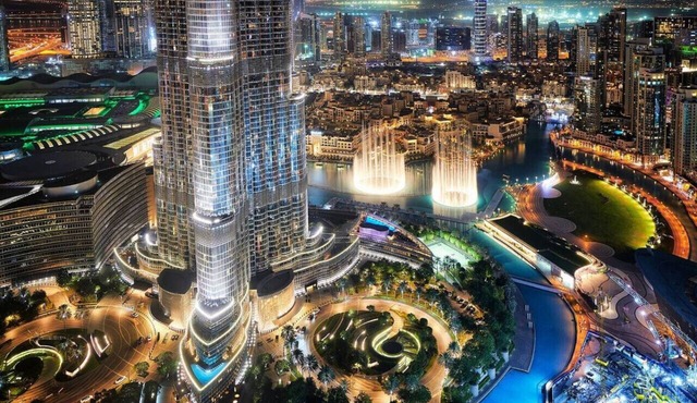 Elegant 3BR Dubai Stay – Stunning Fountain Views, Near Burj Khalifa & Dubai Mall