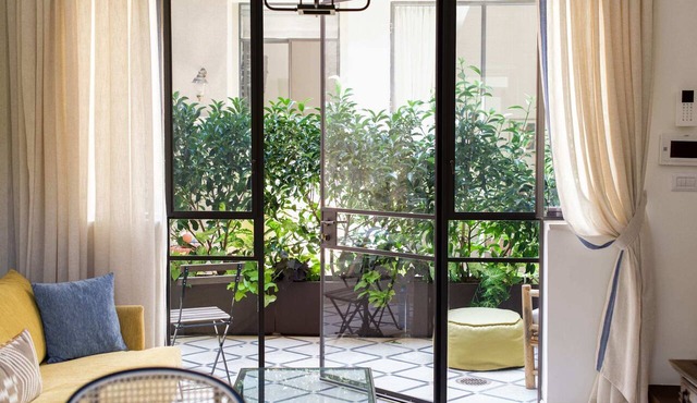 Elegant Escape: Stylish Sanctuary for Two