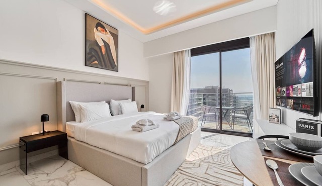 Elegant Studio in Azizi Riviera | Perfect Getaway