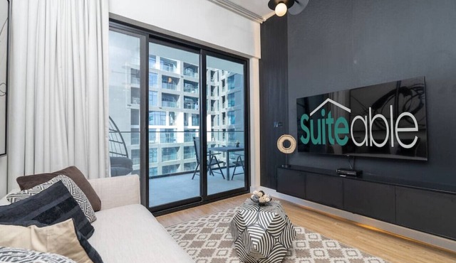 Elegant treat with Burj Khalifa view by Suiteable