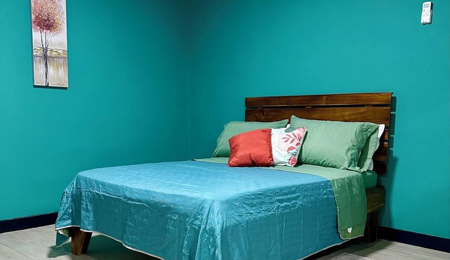 En-suite Paraiso #3 Soothing studio with AC in charming Parrita