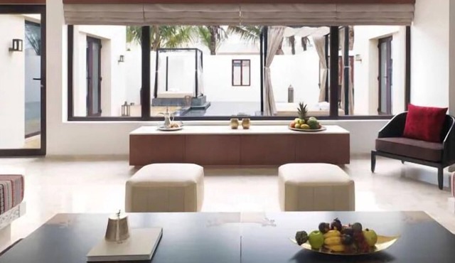 Everything You Need For The Perfect Vacation!Beachfront 2BR Villa w/Private Pool
