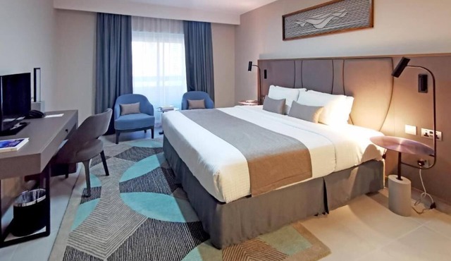 Executive Suite Near Nakheel Osais