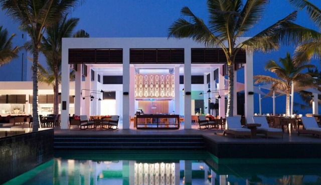 Experience Luxury Living in Beach Resort! Outdoor Pool, Spa Center, Free Parking