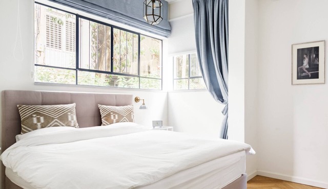 Explore Tel Aviv from a Boutique Apartment