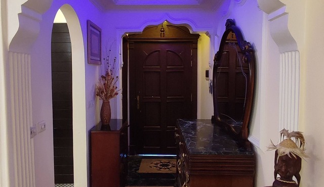 Extremely private Villa located in the heart of the tourist center.