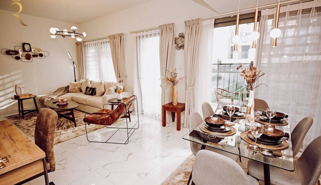 Floral 3BR Apartment Al Raha