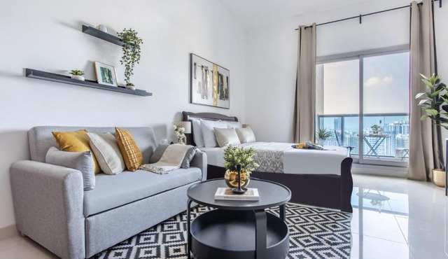Frank Porter - Elite 5 Sports Residence