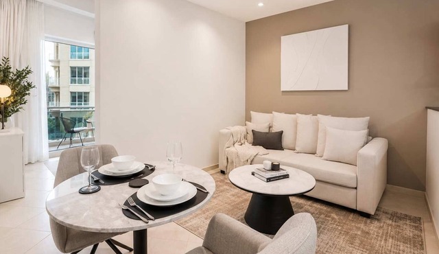 Free Housekeeping Visits During Your Stay - StayShort - Inviting Studio in Production City for 4