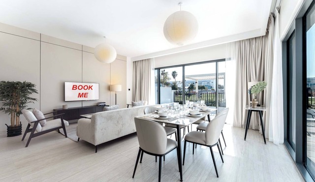 Free housekeeping visits during your stay - StayShort - 6BR Villa in Damac Lagoons that Sleeps 11