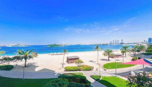 Free housekeeping visits during your stay - StayShort - Elegant 1BR Haven for 3 in Palm Jumeirah!