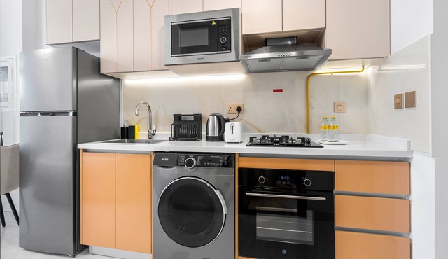 Free housekeeping visits during your stay - StayShort - Modern New Studio in Arjan that Sleeps 4