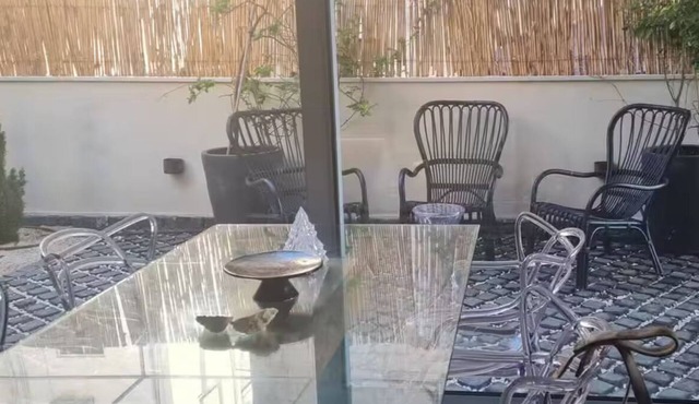 Garden Apartment On The Beach
