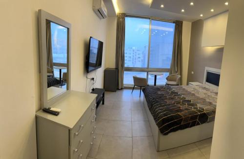 Gentle Breeze Studio 1