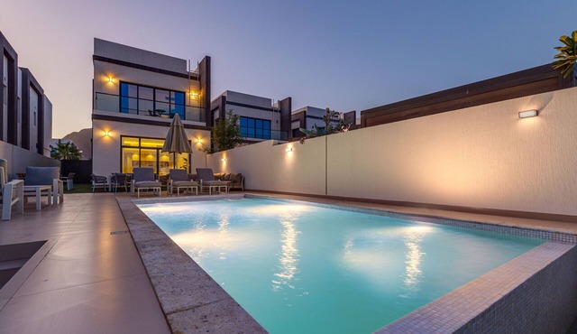 Grand 4BR Villa w/Majestic Mountain & Sea Views, AssistantRm, & Private Pool