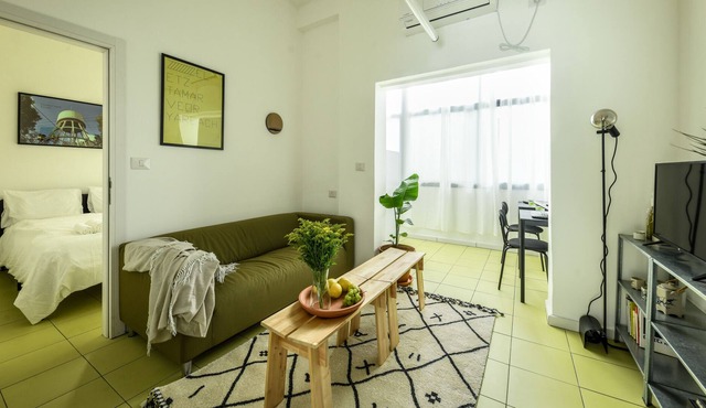 Green Oasis 1BR Apartment near Talpiot Market