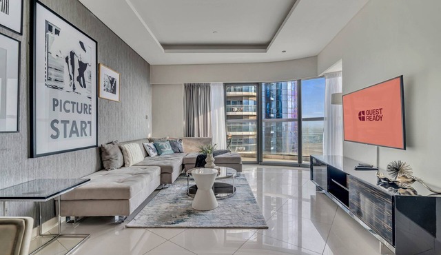 GuestReady - 3BR w/Balcony & Burj Khalifa view