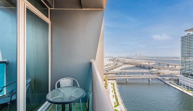 GuestReady - Canal View Studio | Near Dubai Mall