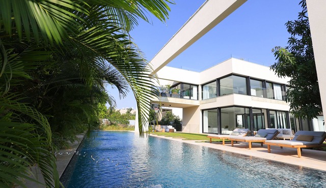 Herzlia villa grand luxe piscine plage